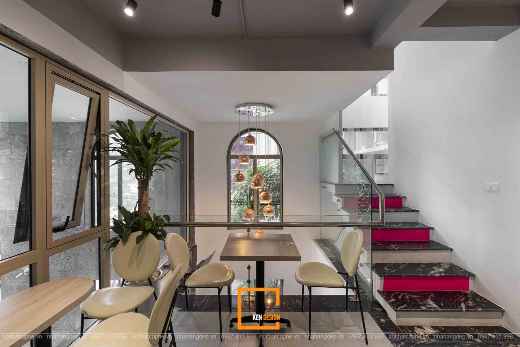 Le Petit Moment Cafe Shop Construction