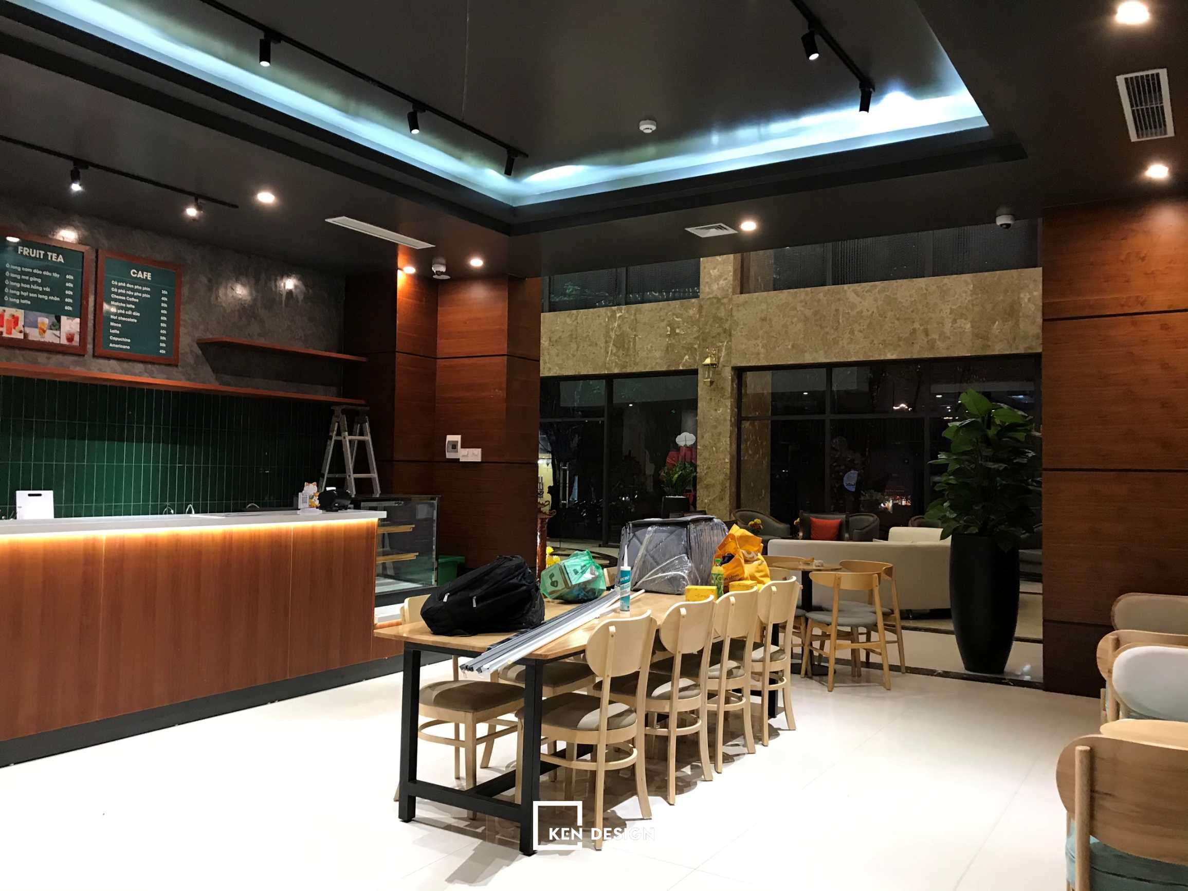 MT Collection coffee shop construction