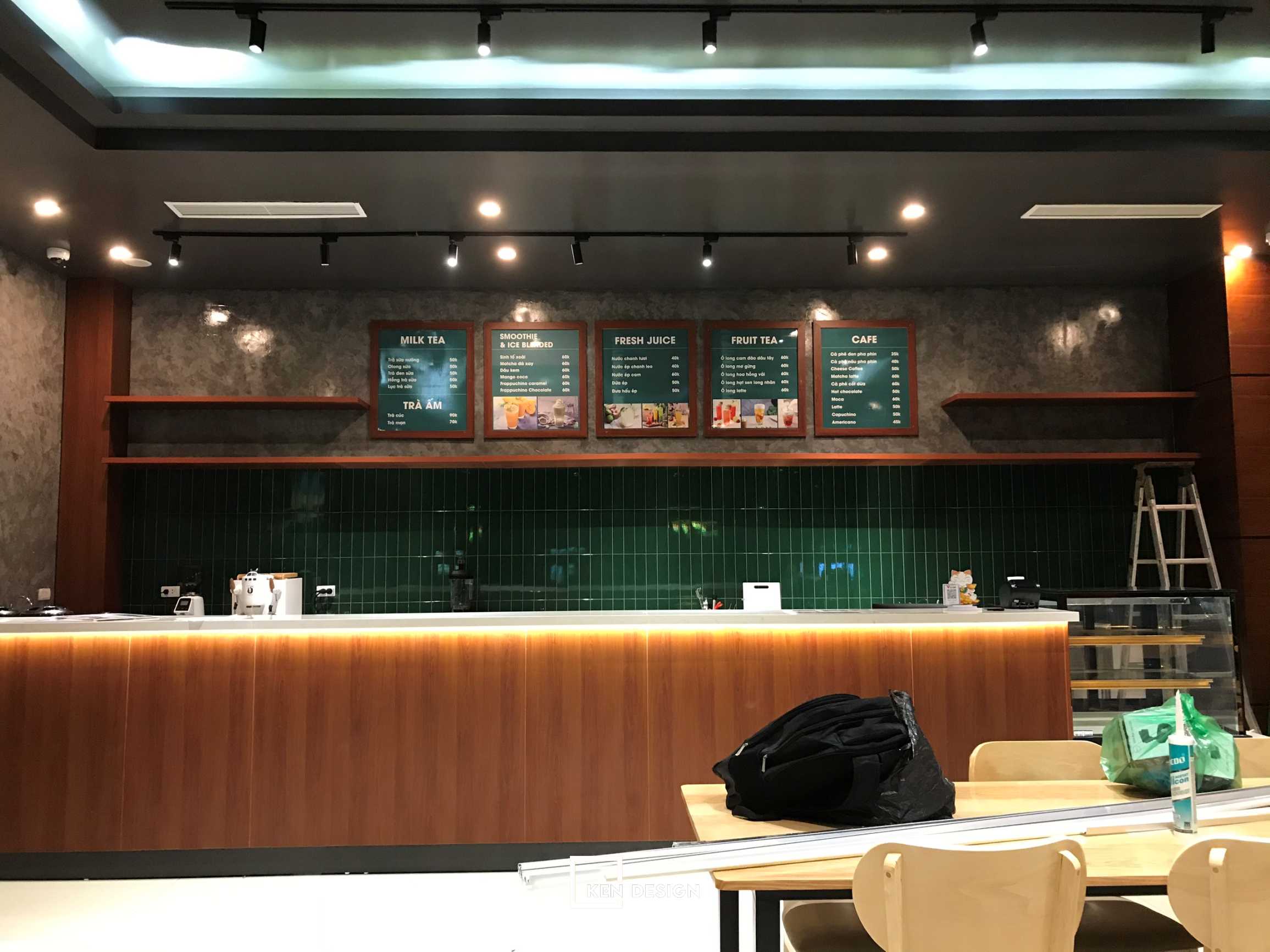 MT Collection coffee shop construction