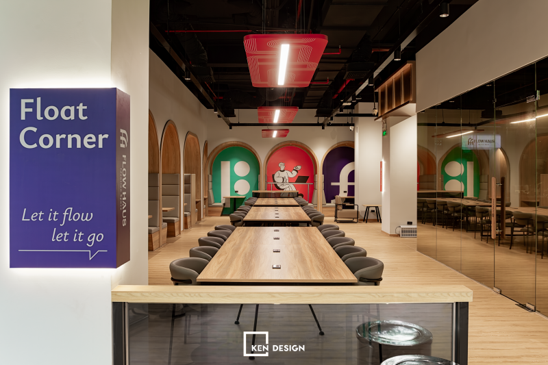 Construction of the FLOW HAUS Coworking Café