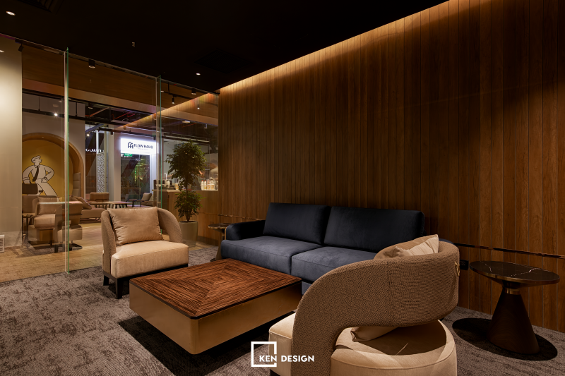 Construction of the FLOW HAUS Coworking Café