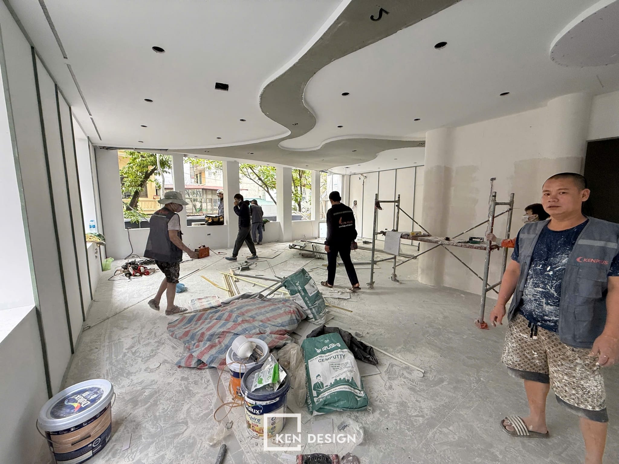 The Bong Bieng Cafe Construction Project at Đoi Can